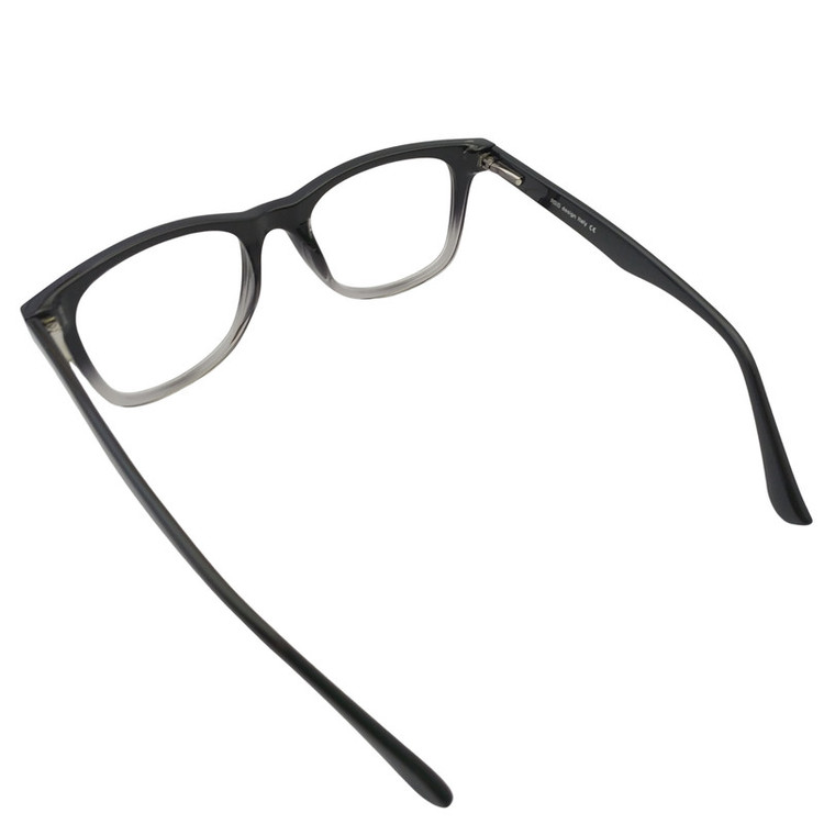فریم عینک طبی ویفرر (Wayfarer) مدل 7026_W مناسب برای انواع فرم صورت